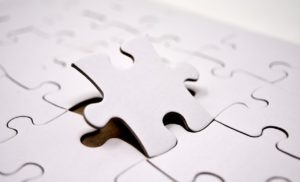 How does legal blogging fit into online marketing